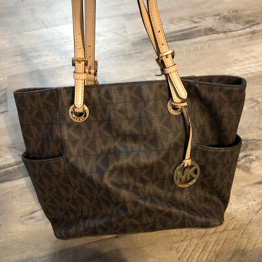 Michael Kors bag